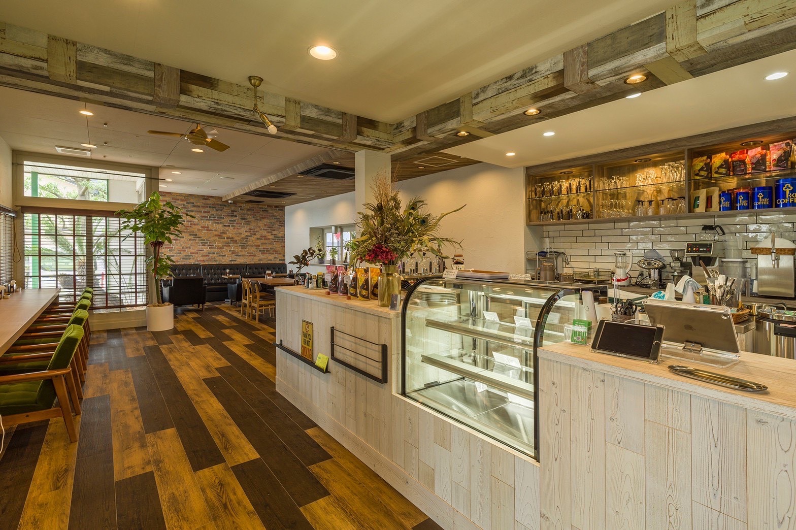 スライダ―｜メイン画像