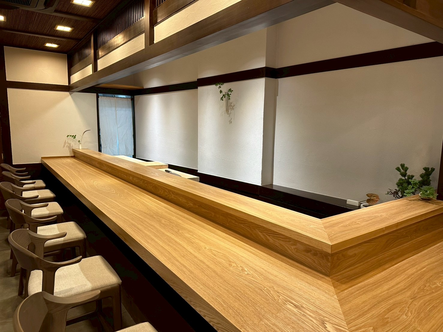 スライダ―｜メイン画像