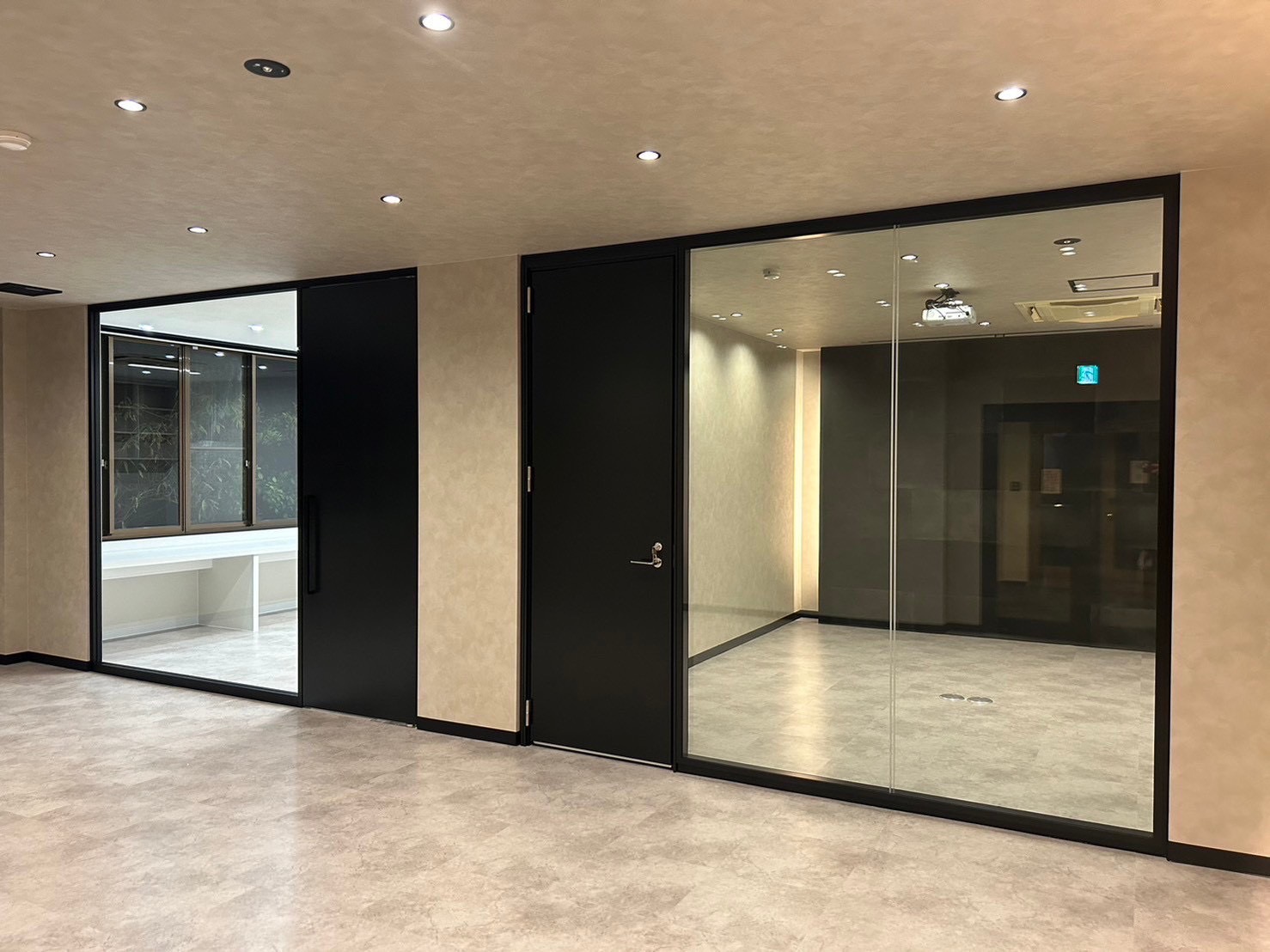 スライダ―｜メイン画像