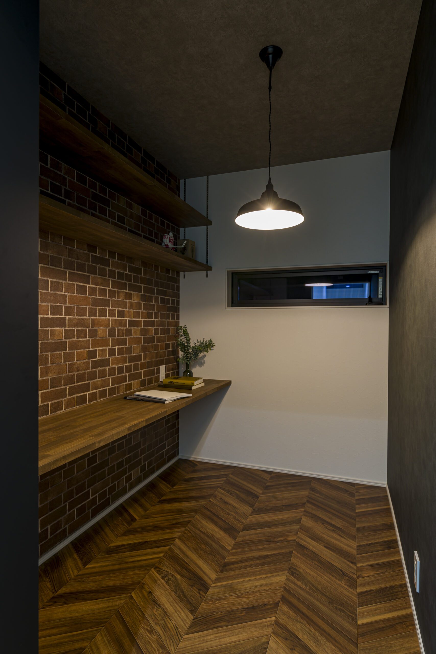 スライダ―｜メイン画像