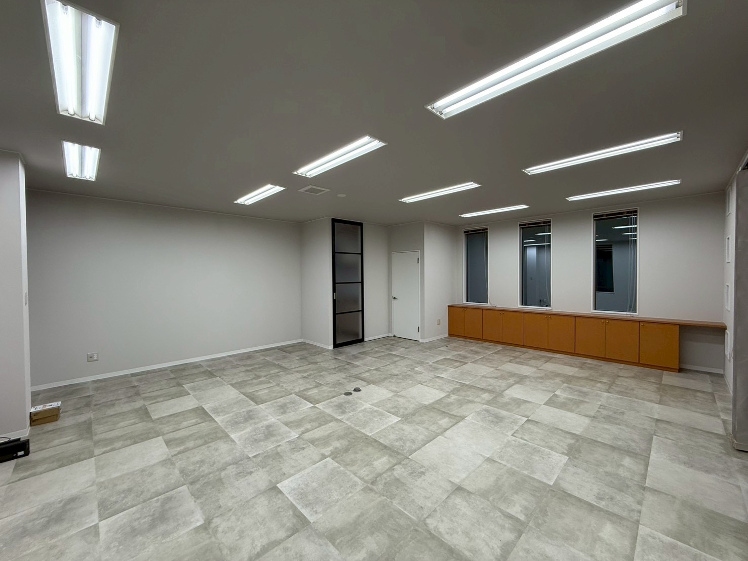 スライダ―｜メイン画像