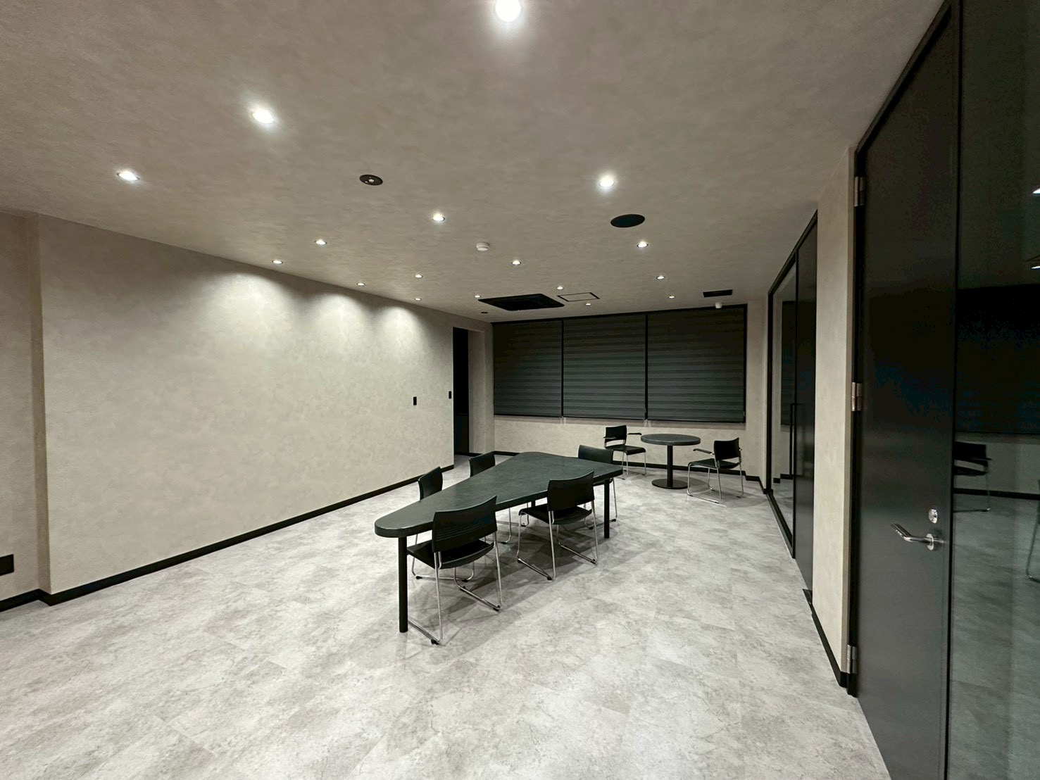 スライダ―｜メイン画像