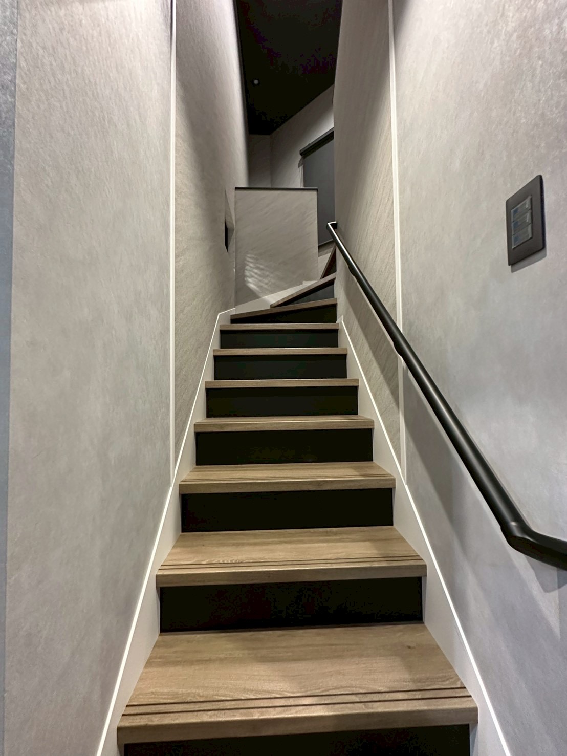 スライダ―｜メイン画像