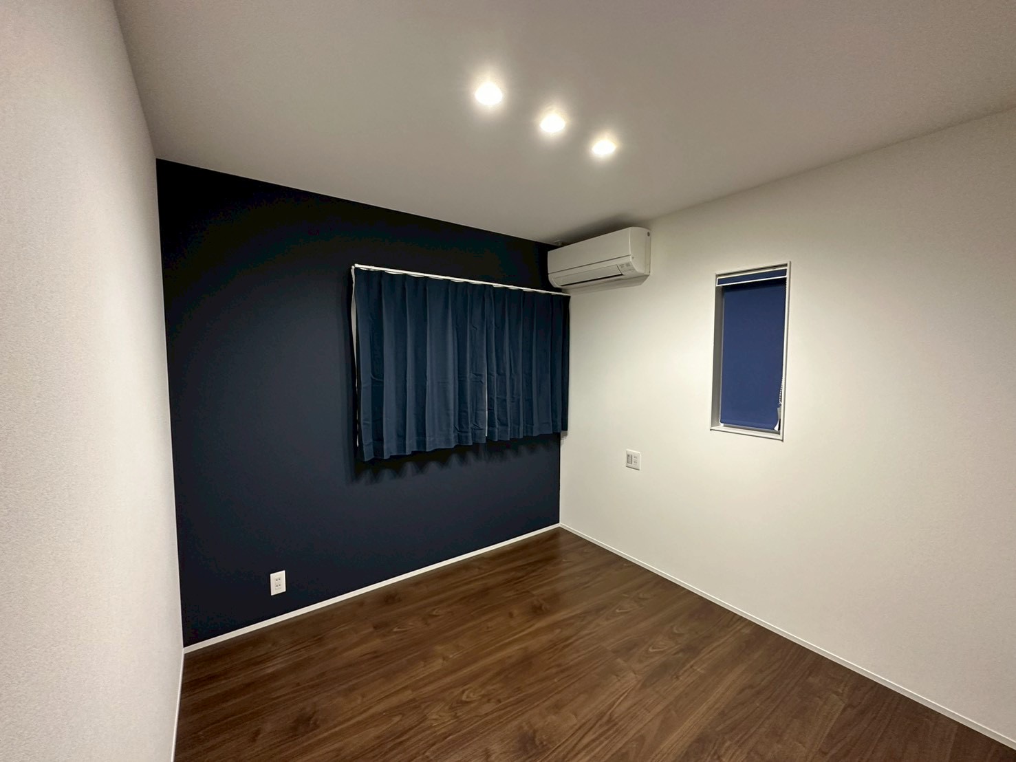 スライダ―｜メイン画像