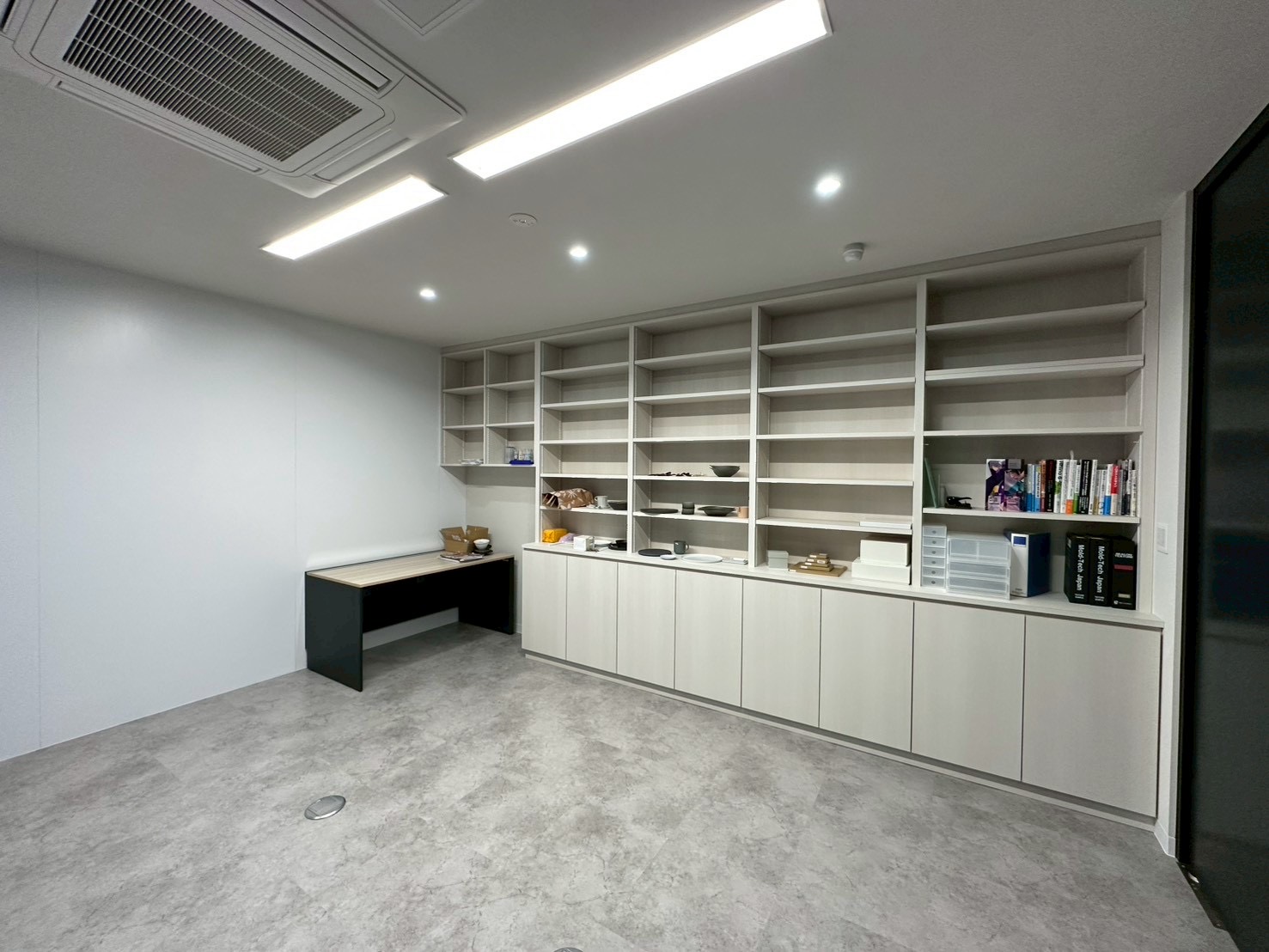 スライダ―｜メイン画像