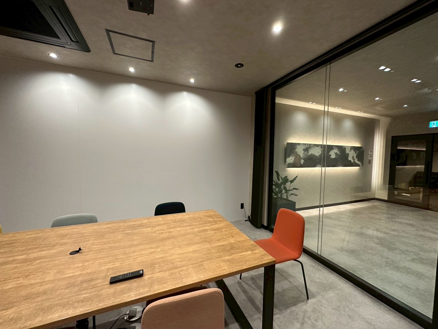 スライダ―｜メイン画像