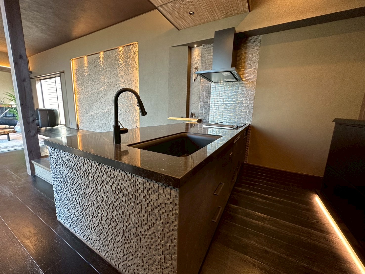 スライダ―｜メイン画像