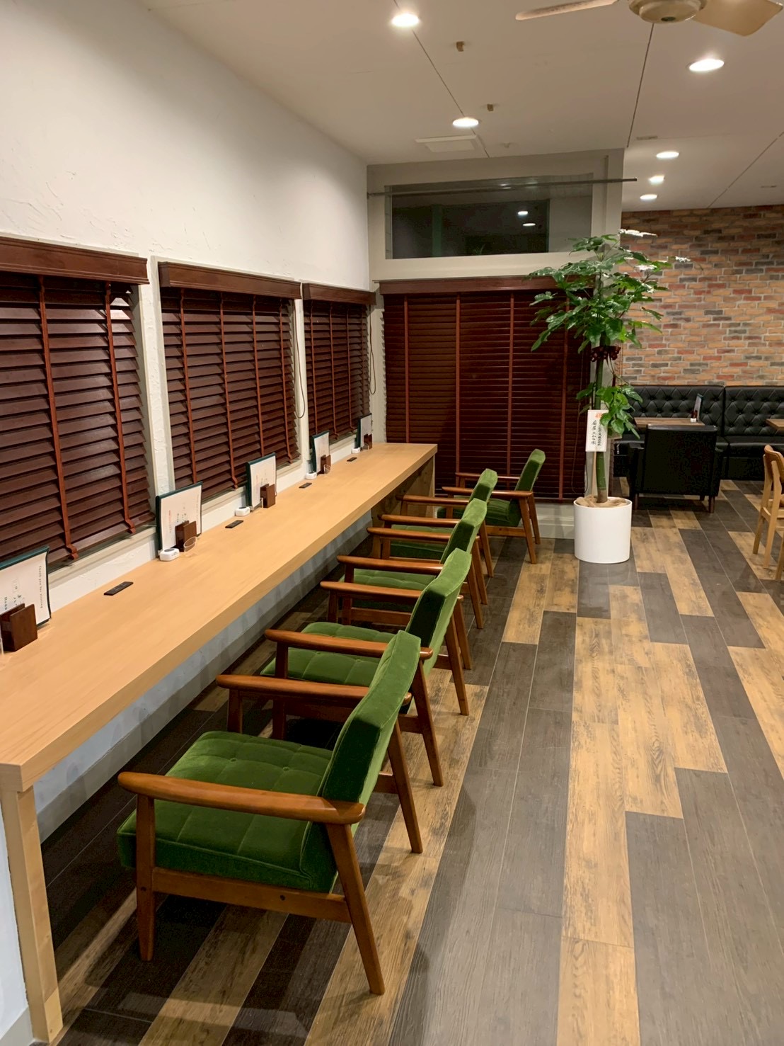 スライダ―｜メイン画像