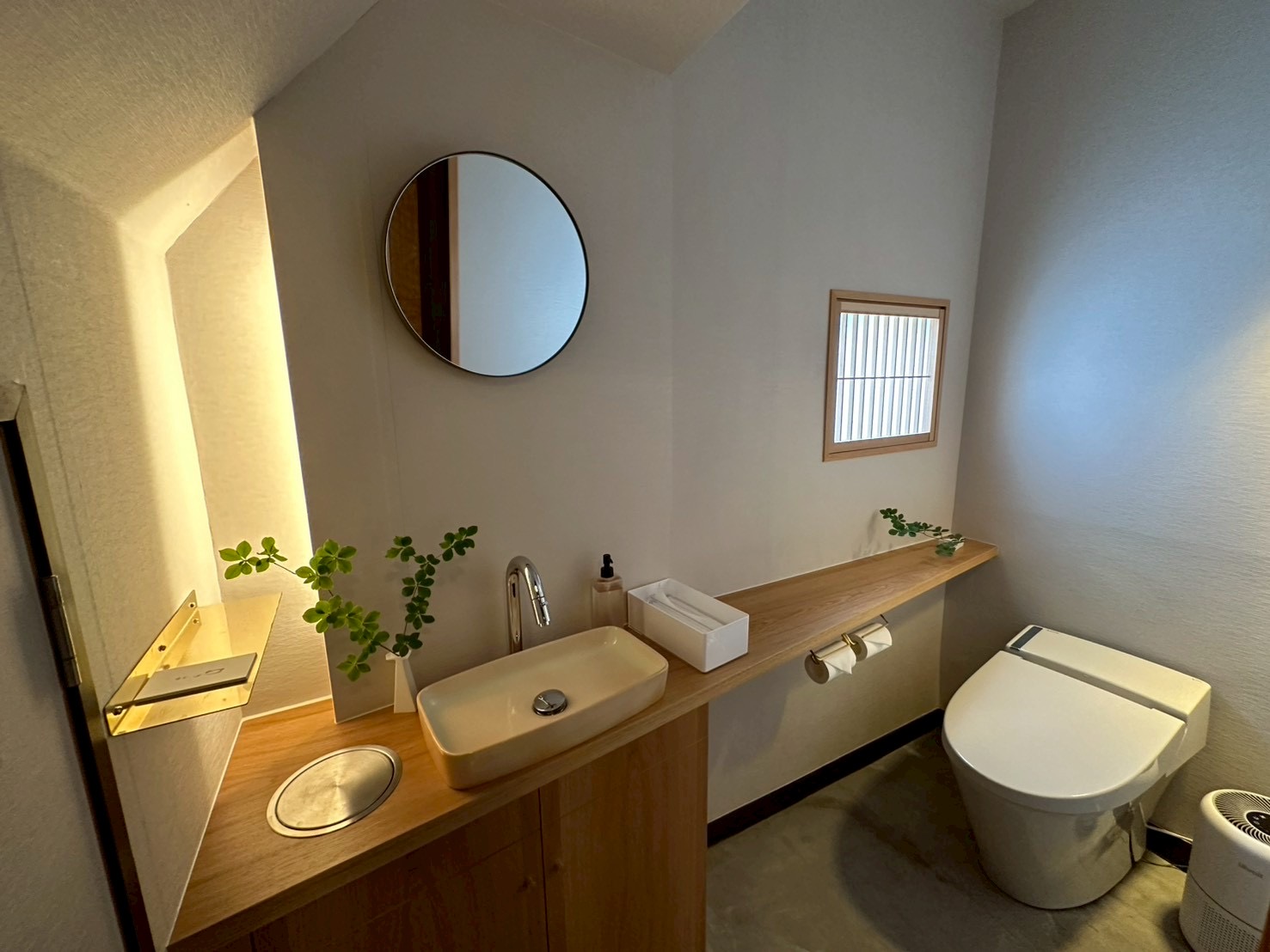 スライダ―｜メイン画像