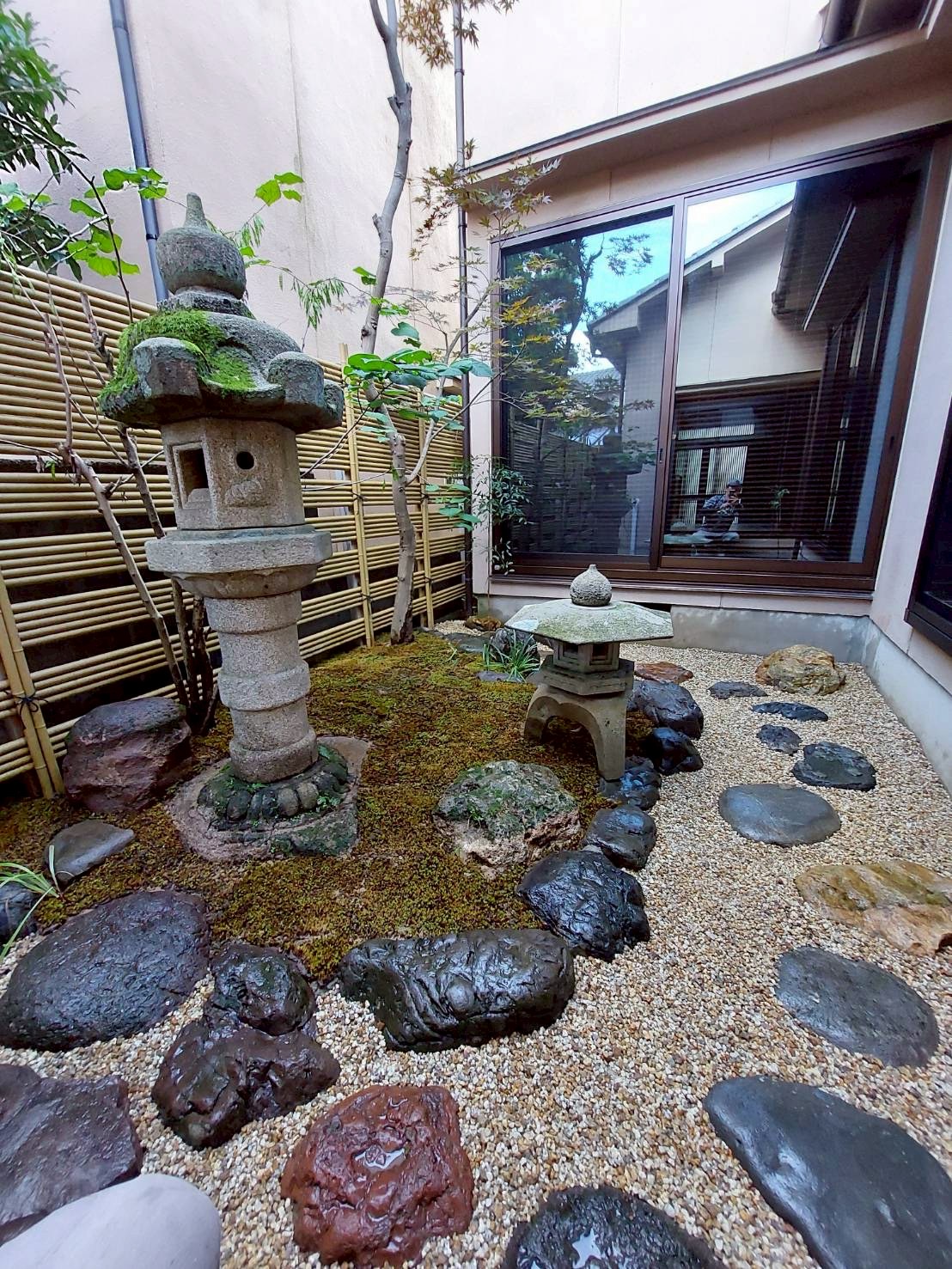 スライダ―｜メイン画像