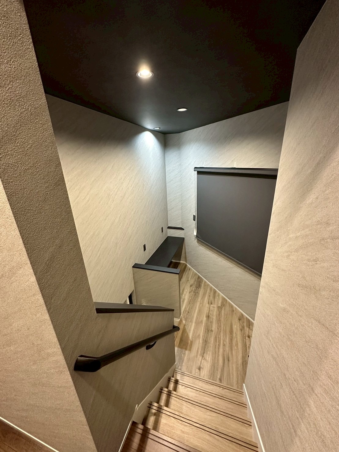 スライダ―｜メイン画像