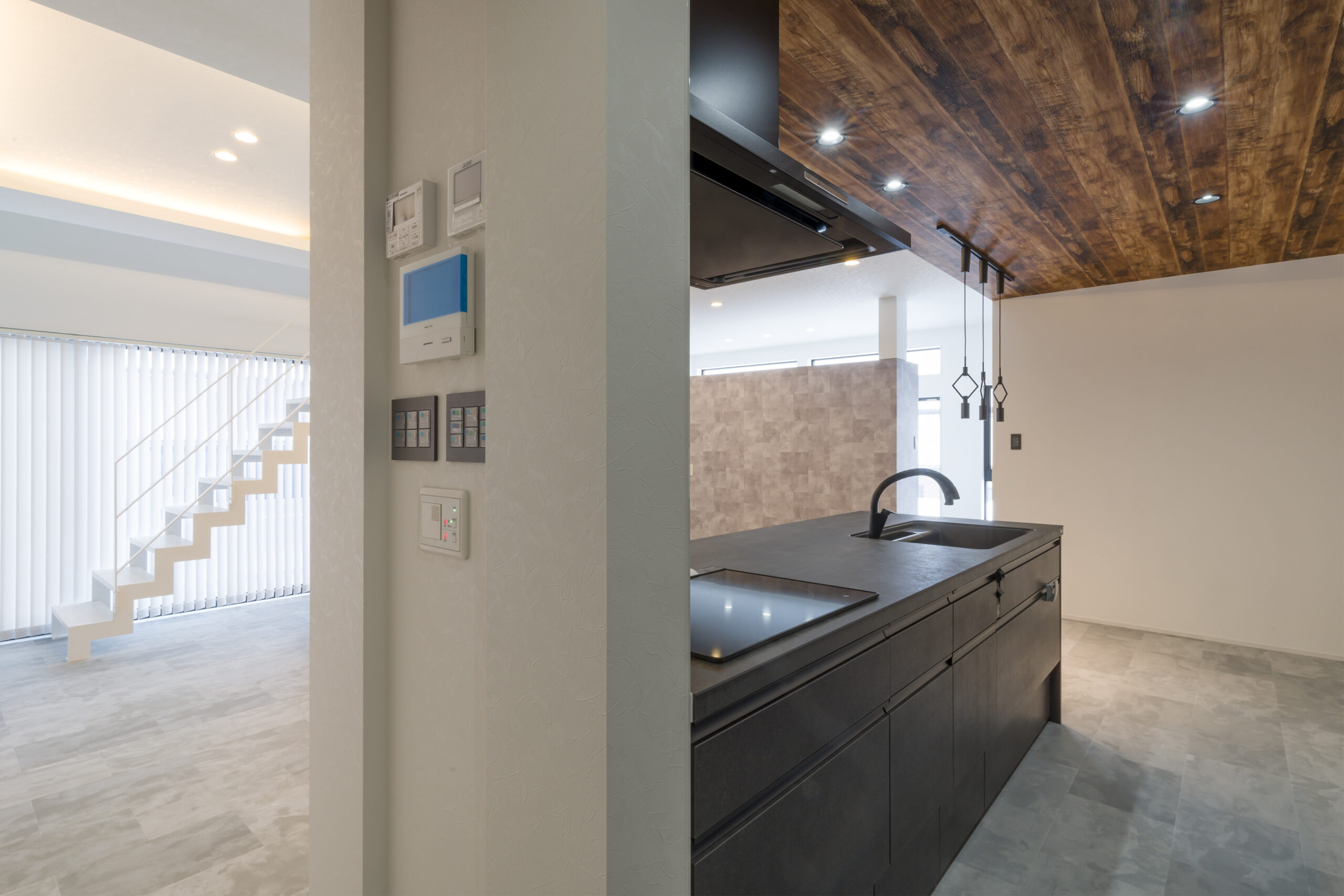 スライダ―｜メイン画像