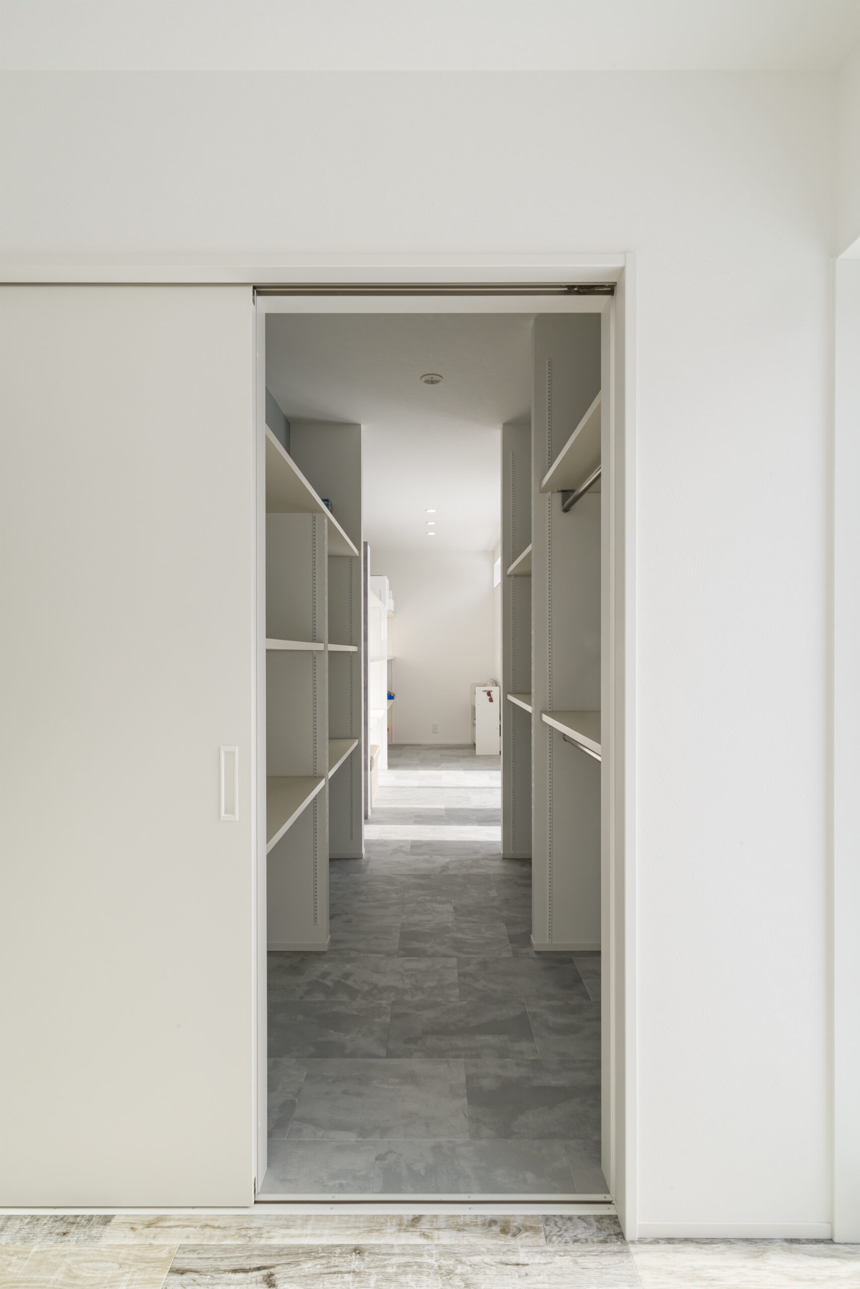 スライダ―｜メイン画像