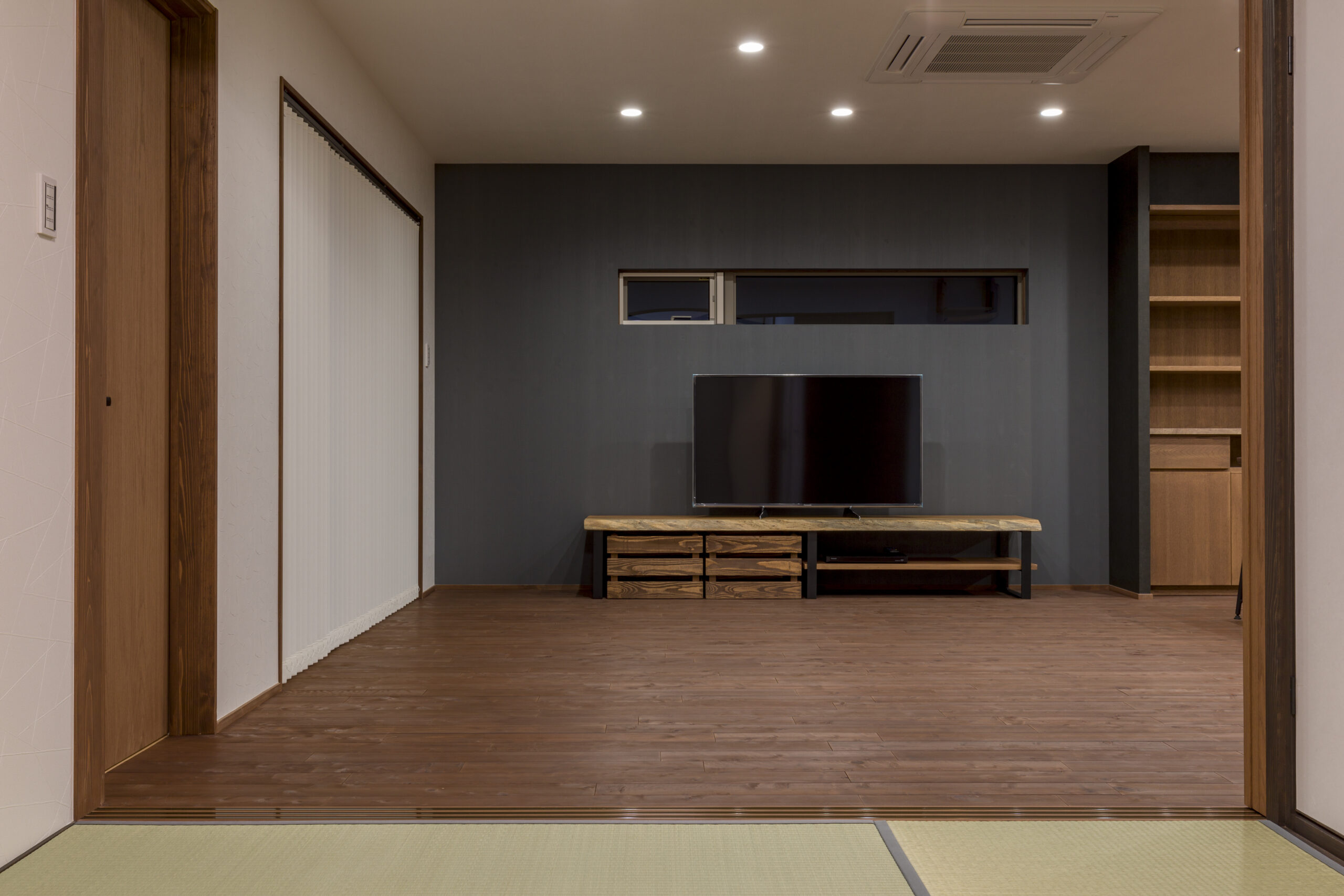 スライダ―｜メイン画像