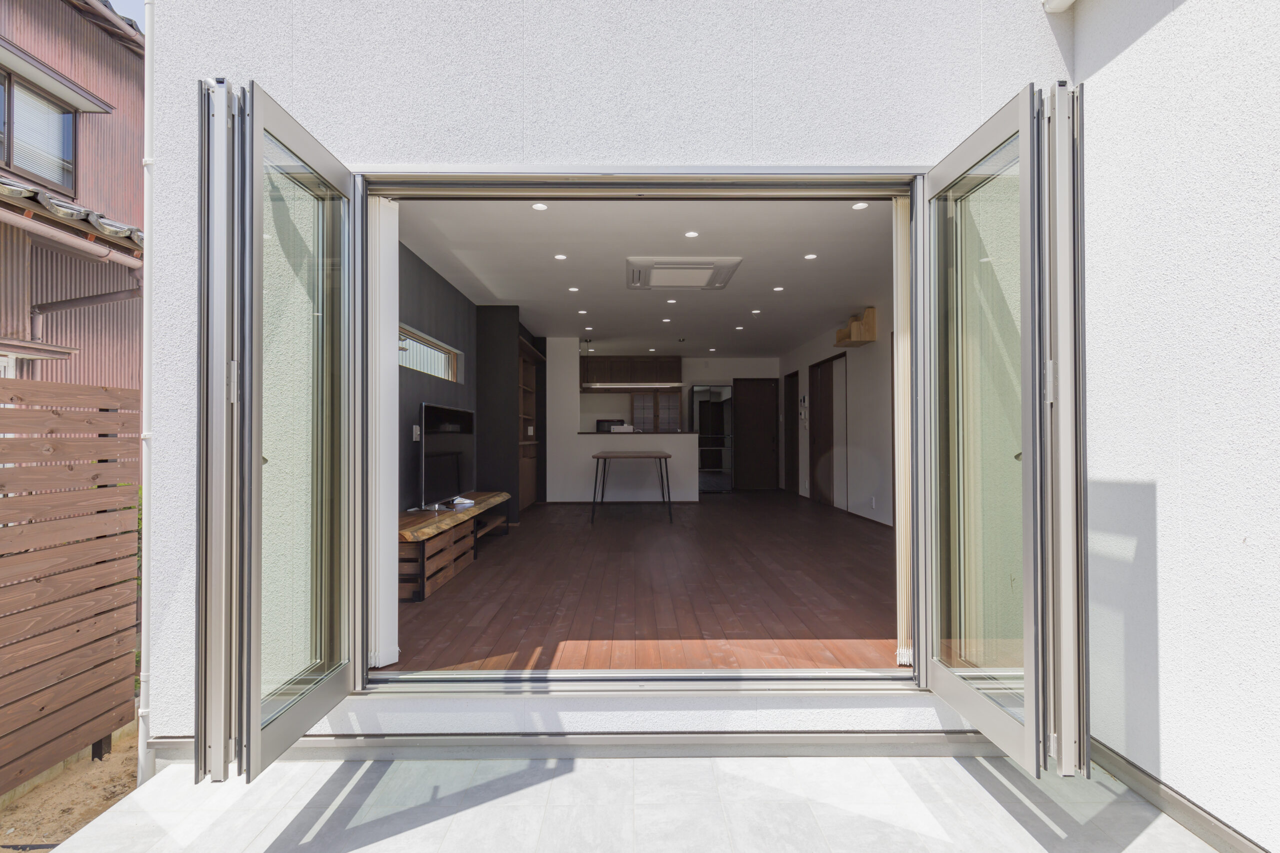 スライダ―｜メイン画像