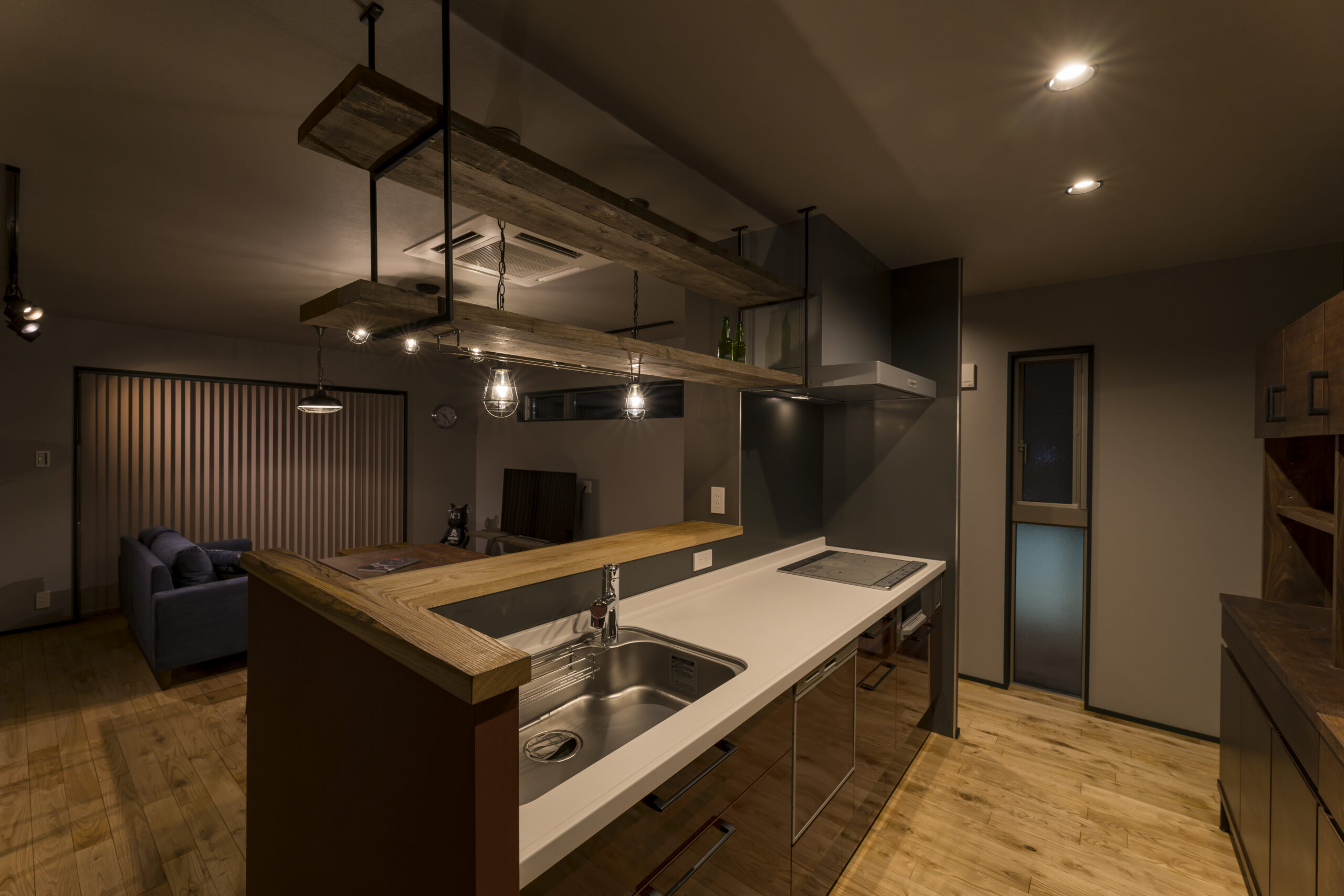 スライダ―｜メイン画像