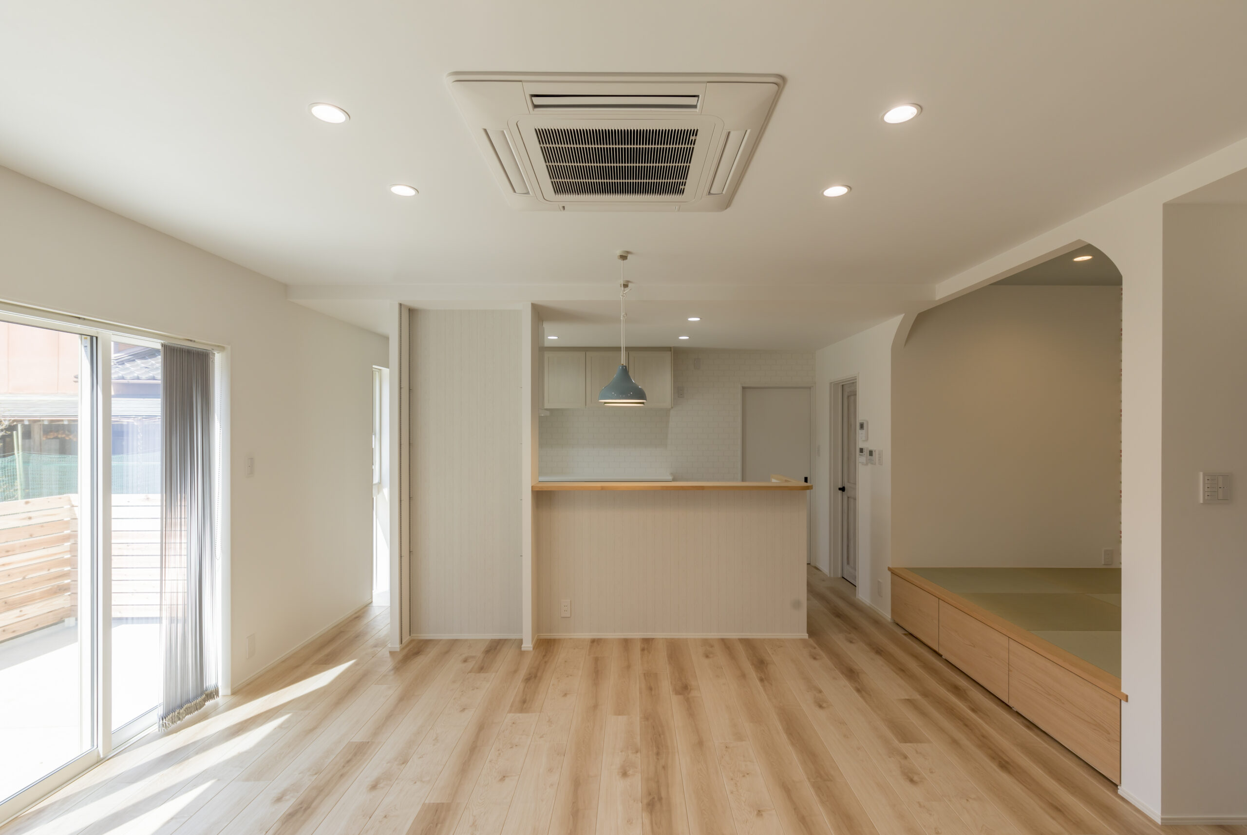 スライダ―｜メイン画像