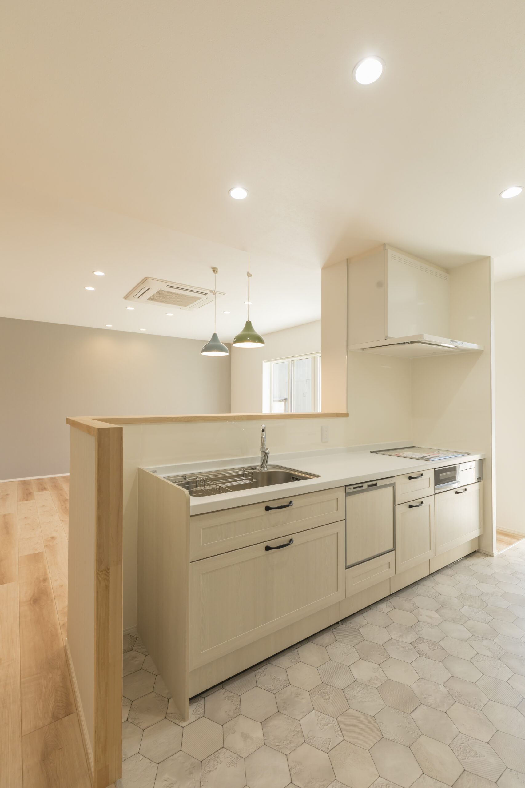 スライダ―｜メイン画像