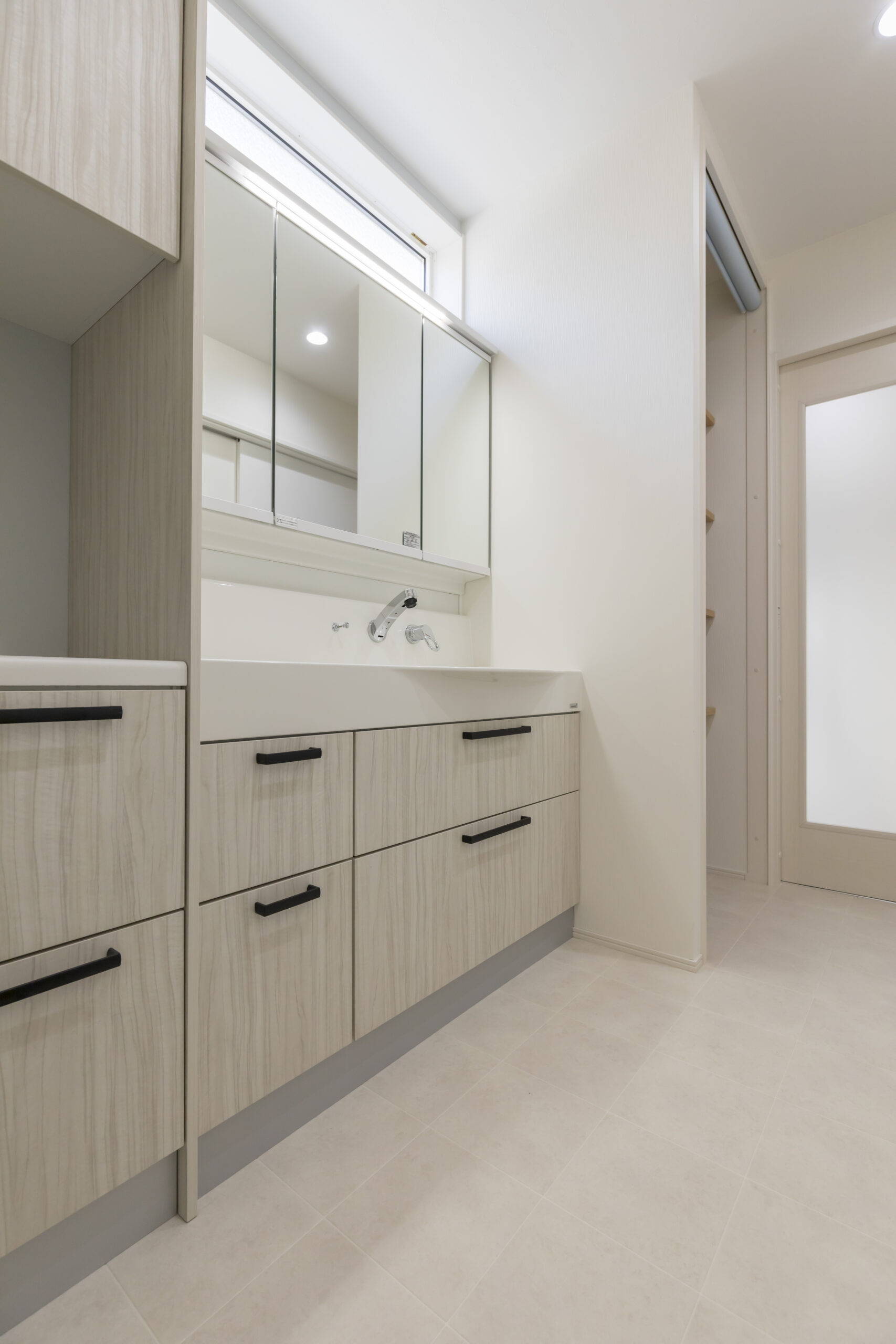 スライダ―｜メイン画像